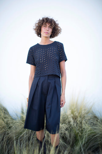 JULIETTE TOP IN BLACK EYELET