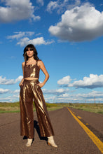 Load image into Gallery viewer, THE TATE TOP IN METALLIC LINEN