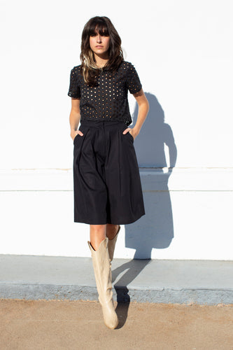 JULIETTE TOP IN BLACK EYELET